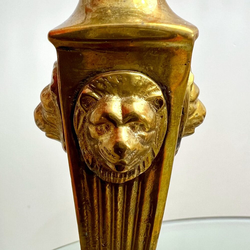 SALE! Unique Lion Head Brass Candlestick - Picture 3 of 10